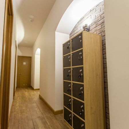 Nap & Rest Hostel Kiev Luaran gambar